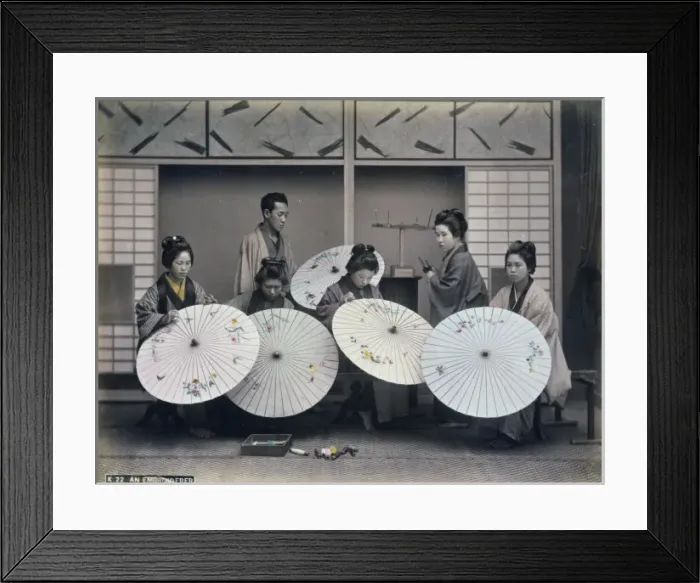 Framed Print : An embroiderer Framed Print : An embroiderer