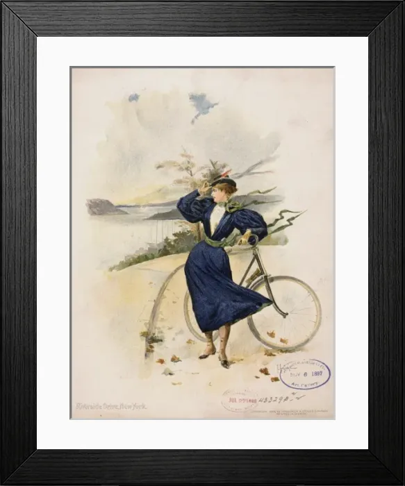 Framed Print : Riverside Drive, New York Framed Print : Riverside Drive, New York