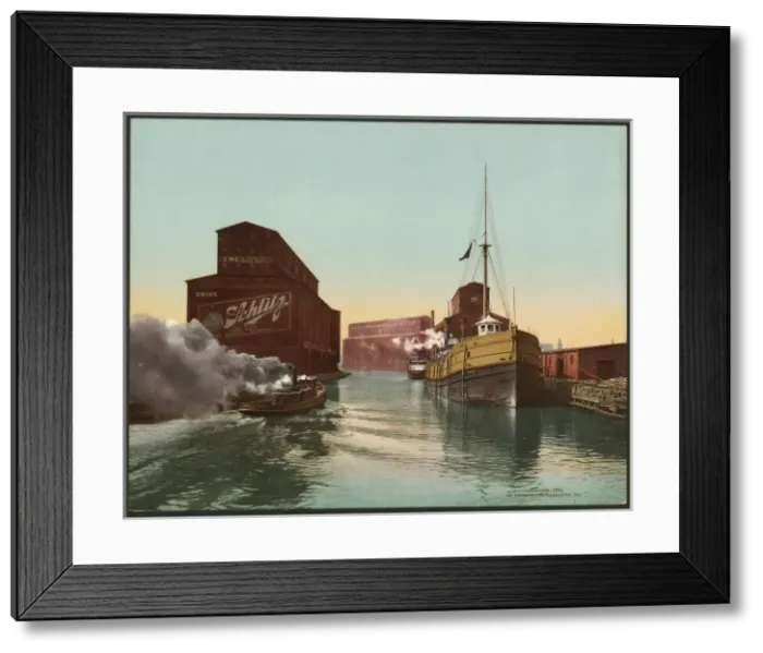 Framed Print : Chicago River elevators Framed Print : Chicago River elevators