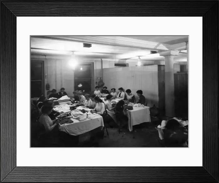 Framed Print : Debenham and Freebody s Framed Print : Debenham and Freebody s