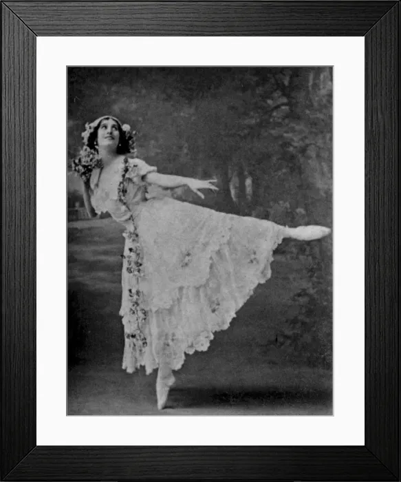 Framed Print : Anna Pavlova Framed Print : Anna Pavlova
