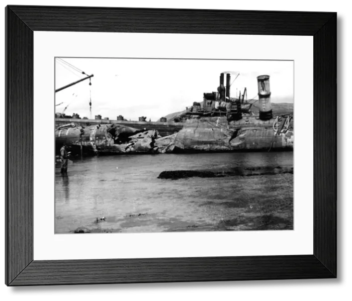 Framed Print : HMS Stoic. Damage to port quarter of submarine HMS Stoic Framed Print : HMS Stoic. Damage to port quarter of submarine HMS Stoic