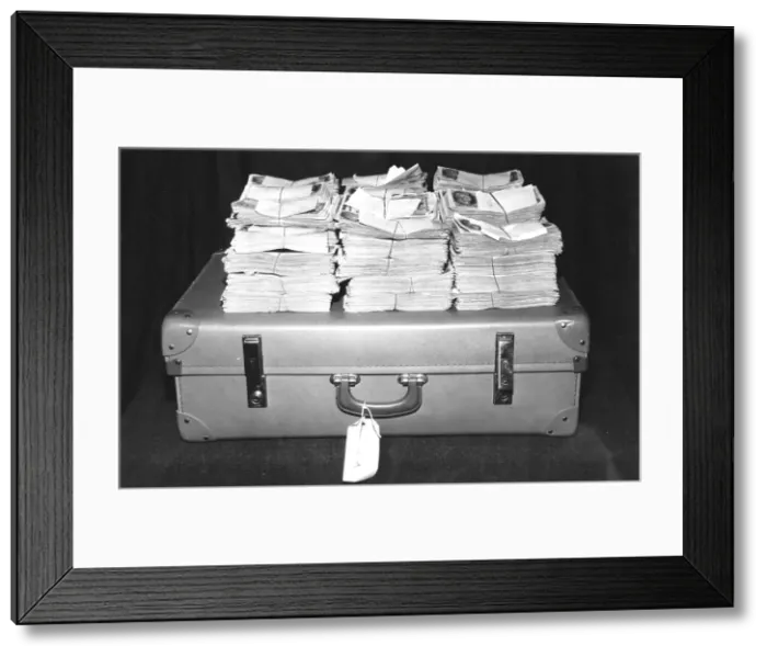 Framed Print : The Great Train Robbery Framed Print : The Great Train Robbery