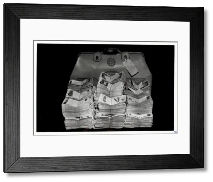 Framed Print : The Great Train Robbery Framed Print : The Great Train Robbery