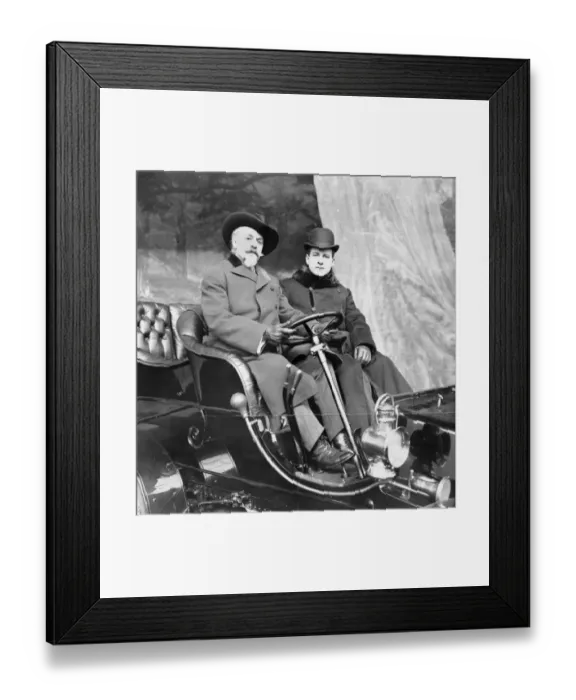 Framed Print : Buffalo Bill Framed Print : Buffalo Bill