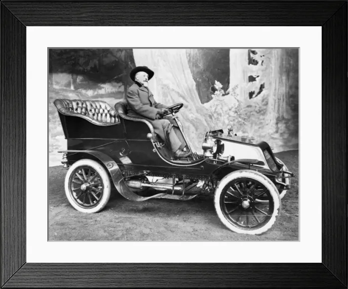 Framed Print : Buffalo Bill Framed Print : Buffalo Bill