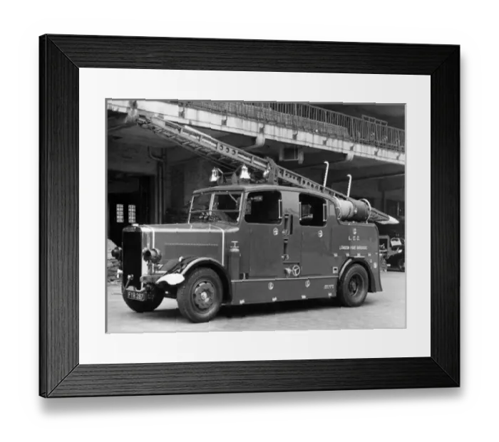 Framed Print : LFB enclosed Leyland pump, Brigade HQ, WW2 Framed Print : LFB enclosed Leyland pump, Brigade HQ, WW2