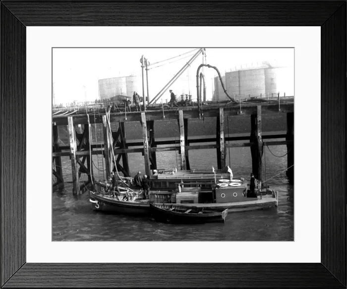 Framed Print : Blitz in London -- oil tank fire, Thames Haven, WW2 Framed Print : Blitz in London -- oil tank fire, Thames Haven, WW2