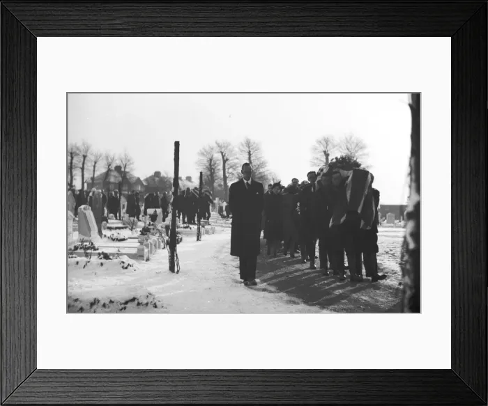 Framed Print : Blitz in London -- funerals of AFS firefighters, WW2 Framed Print : Blitz in London -- funerals of AFS firefighters, WW2