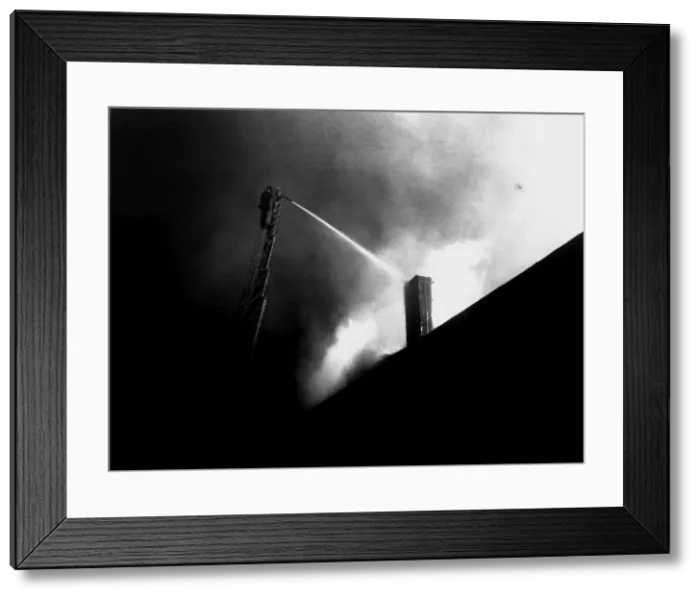 Framed Print : Blitz in London -- Bessborough Place, Pimlico, WW2 Framed Print : Blitz in London -- Bessborough Place, Pimlico, WW2