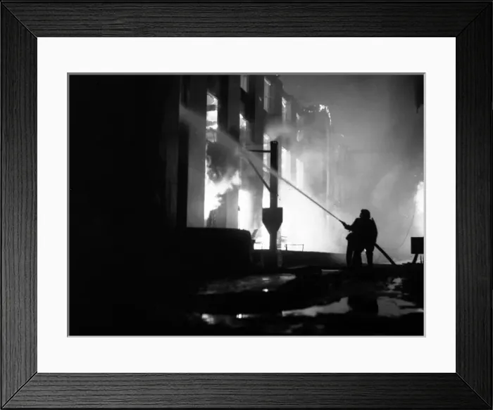 Framed Print : Blitz in London -- Bessborough Place, Pimlico, WW2 Framed Print : Blitz in London -- Bessborough Place, Pimlico, WW2
