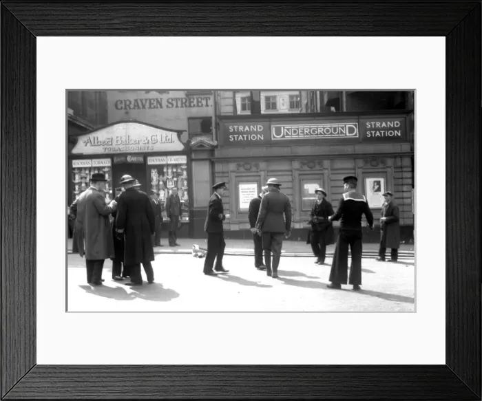 Framed Print : Strand Underground Station, WW2 Framed Print : Strand Underground Station, WW2
