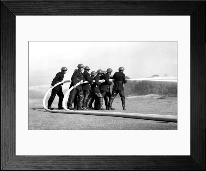 Framed Print : NFS (London Region) AFS exercise, WW2 Framed Print : NFS (London Region) AFS exercise, WW2