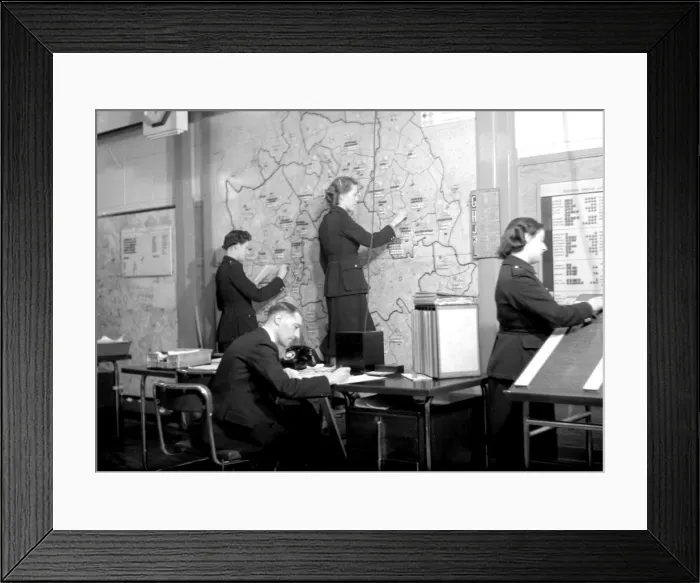 Framed Print : NFS London Region control room, HQ, WW2 Framed Print : NFS London Region control room, HQ, WW2