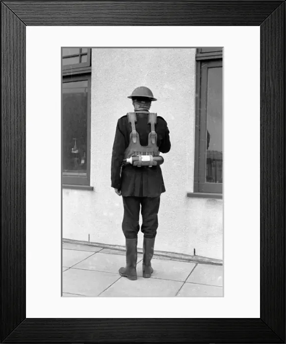 Framed Print : London (NFS) firefighter in breathing apparatus, WW2 Framed Print : London (NFS) firefighter in breathing apparatus, WW2
