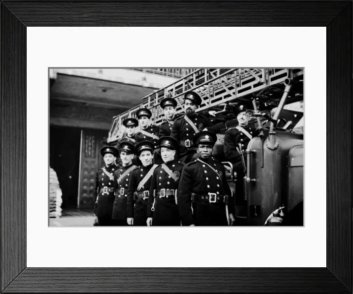 Framed Print : AFS squad photograph on a turntable ladder Framed Print : AFS squad photograph on a turntable ladder