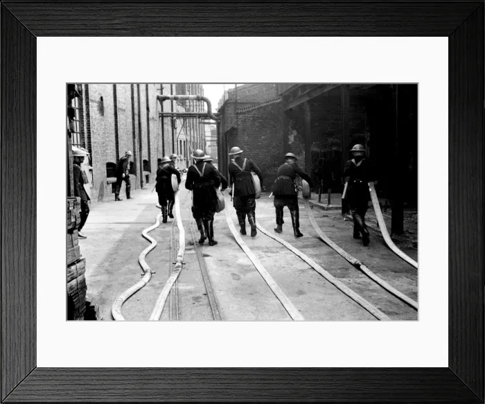 Framed Print : NFS (London Region) water relay exercise, WW2 Framed Print : NFS (London Region) water relay exercise, WW2