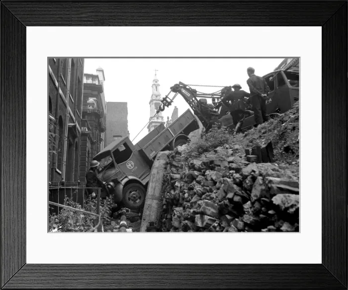 Framed Print : NFS London Region lorry driven into basement area, WW2 Framed Print : NFS London Region lorry driven into basement area, WW2