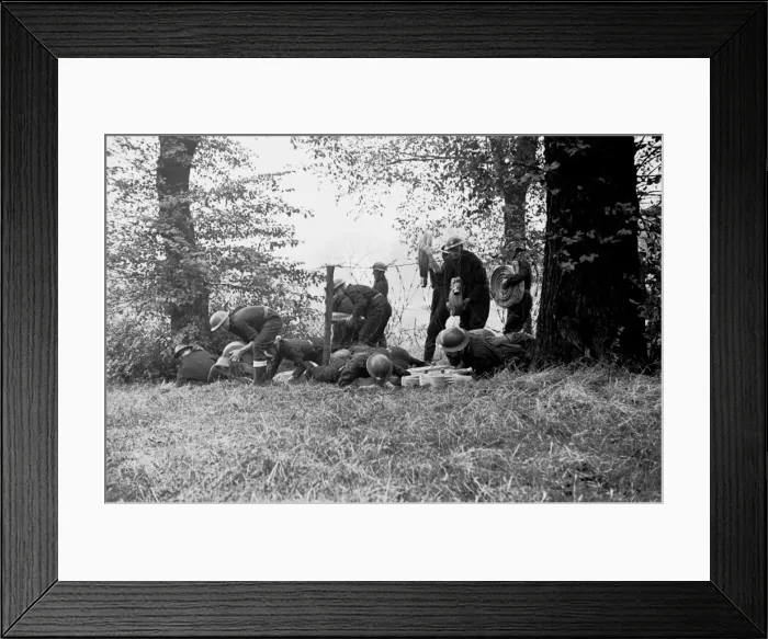 Framed Print : NFS (London Region) assault course training exercises, WW2 Framed Print : NFS (London Region) assault course training exercises, WW2