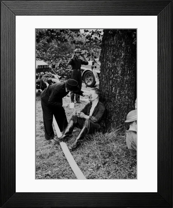 Framed Print : NFS (London Region) assault course training exercises, WW2 Framed Print : NFS (London Region) assault course training exercises, WW2