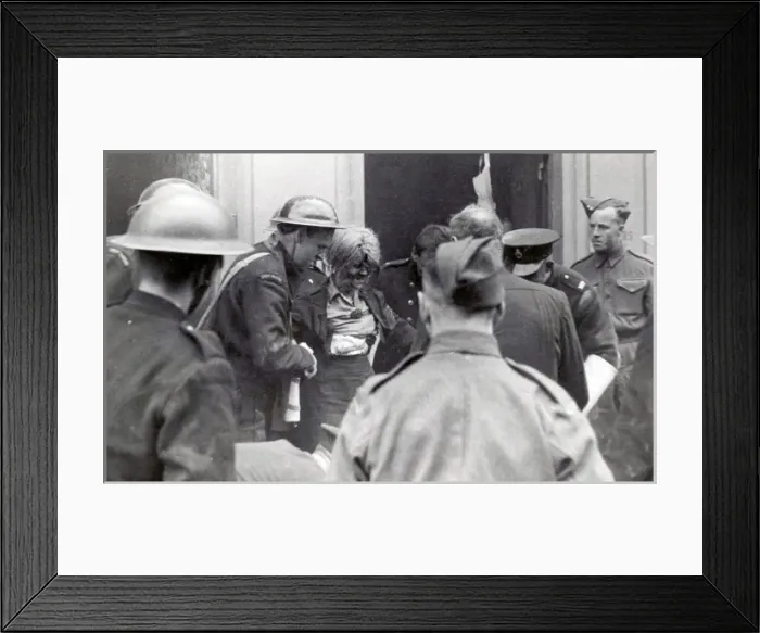 Framed Print : NFS (London Region) Pimlico V1 bombing attack, WW2 Framed Print : NFS (London Region) Pimlico V1 bombing attack, WW2