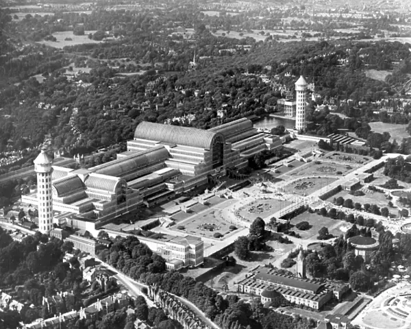 Crystal Palace before it burnt down in 1936
