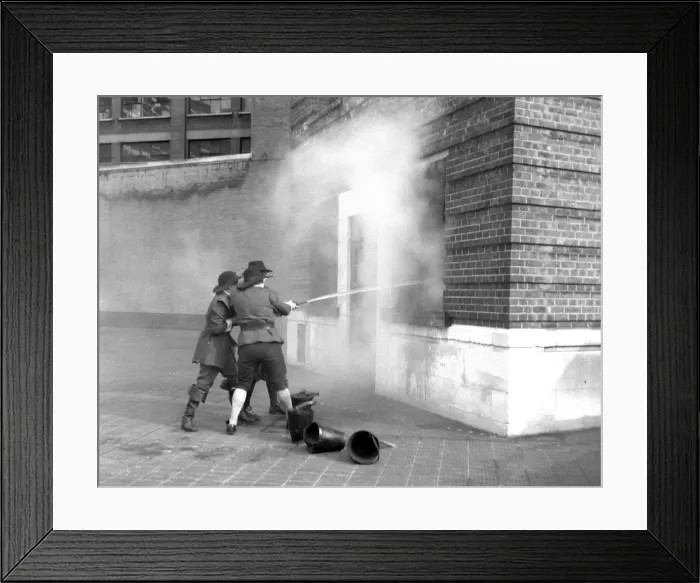 Framed Print : GLC-LFB Centenary Royal Review at Lambeth HQ Framed Print : GLC-LFB Centenary Royal Review at Lambeth HQ