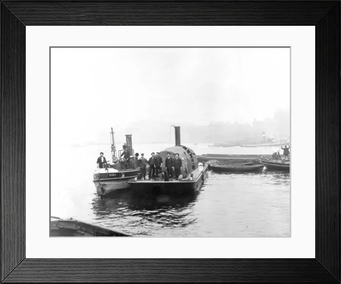 Framed Print : MFB fire float and tug on the River Thames Framed Print : MFB fire float and tug on the River Thames