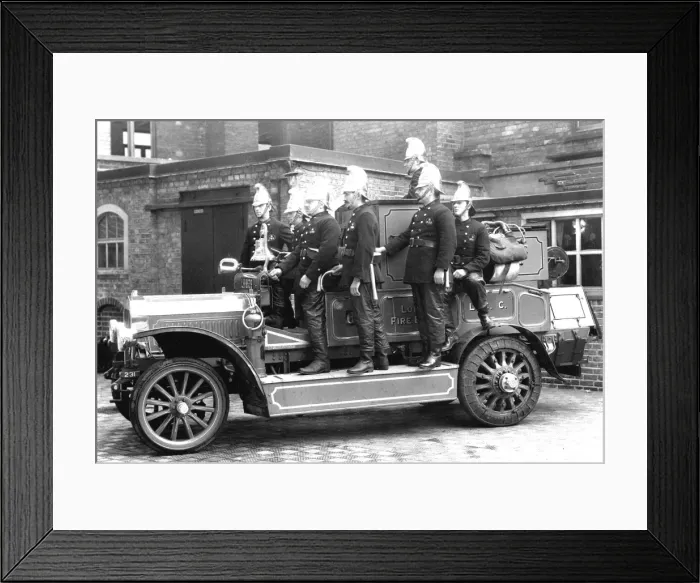 Framed Print : LCC-LFB Clerkenwell emergency tender Framed Print : LCC-LFB Clerkenwell emergency tender