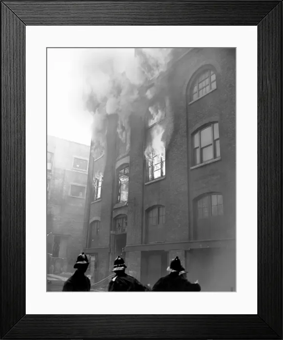 Framed Print : LCC-LFB fatal warehouse fire, Langley Street WC2 Framed Print : LCC-LFB fatal warehouse fire, Langley Street WC2