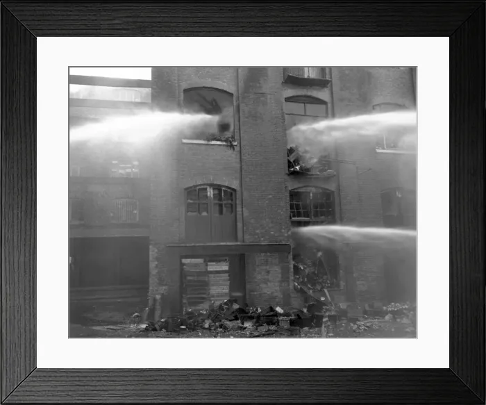 Framed Print : LCC-LFB fatal warehouse fire, Langley Street WC2 Framed Print : LCC-LFB fatal warehouse fire, Langley Street WC2