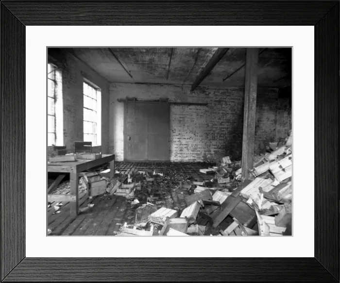 Framed Print : LCC-LFB fatal warehouse fire, Langley Street WC2 Framed Print : LCC-LFB fatal warehouse fire, Langley Street WC2