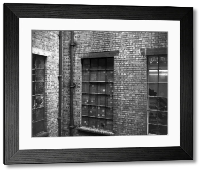 Framed Print : LCC-LFB fatal warehouse fire, Langley Street WC2 Framed Print : LCC-LFB fatal warehouse fire, Langley Street WC2