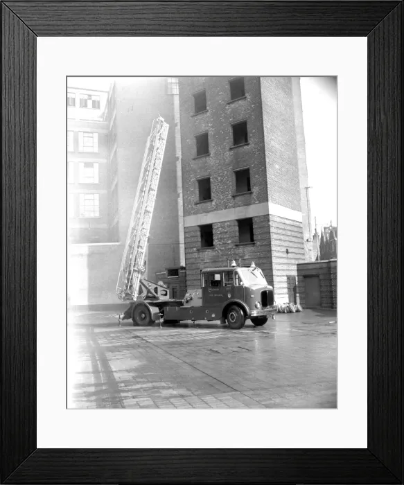 Framed Print : LCC-LFB Merryweather Magirus 100 foot turntable ladder Framed Print : LCC-LFB Merryweather Magirus 100 foot turntable ladder