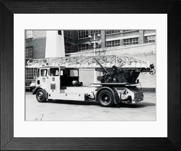 Framed Print : GLC-LFB - Turntable Ladder at Brigade HQ Framed Print : GLC-LFB - Turntable Ladder at Brigade HQ