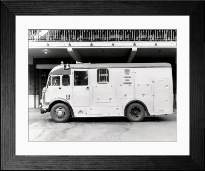 Framed Print : GLC-LFB appliance fleet -- Emergency Tender Framed Print : GLC-LFB appliance fleet -- Emergency Tender
