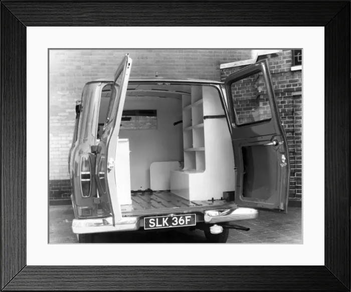 Framed Print : GLC-LFB Breathing apparatus control van (BACV) Framed Print : GLC-LFB Breathing apparatus control van (BACV)