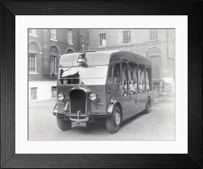 Framed Print : LCC-LFB The hose laying lorry at Southwark HQ Framed Print : LCC-LFB The hose laying lorry at Southwark HQ