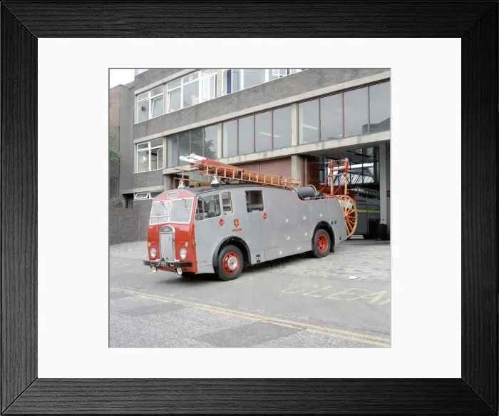 Framed Print : LFDCA-LFB Vintage fire engine at Clapham fire station Framed Print : LFDCA-LFB Vintage fire engine at Clapham fire station