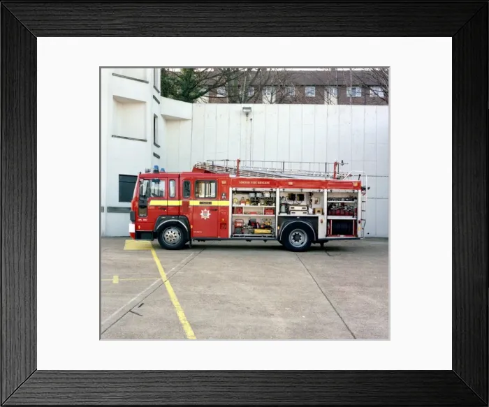 Framed Print : LFDCA-LFB Volvo Saxon pump ladder at Croydon Framed Print : LFDCA-LFB Volvo Saxon pump ladder at Croydon