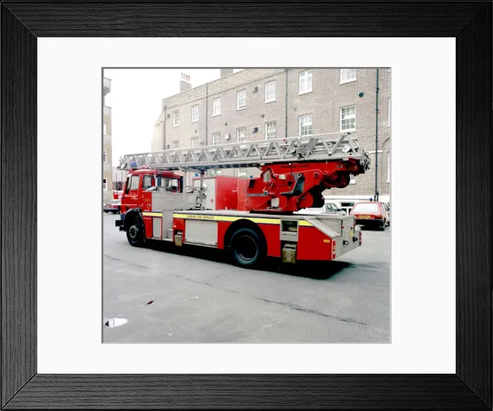 Framed Print : LFDCA-LFB Dodge / Carmichael turntable ladder Framed Print : LFDCA-LFB Dodge / Carmichael turntable ladder