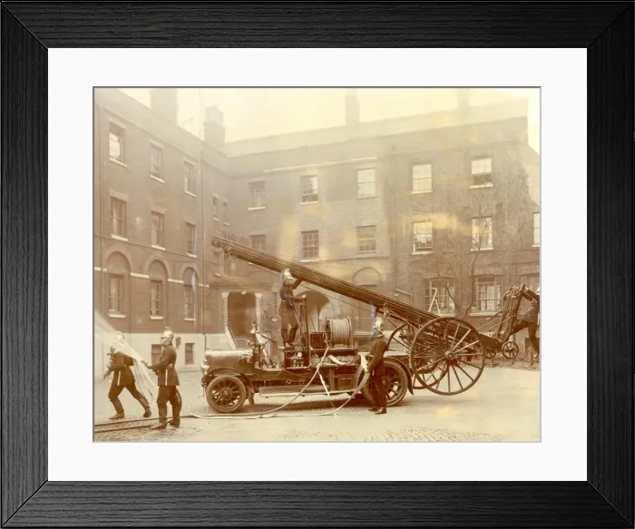 Framed Print : LCC-LFB Pump escape at Southwark HQ Framed Print : LCC-LFB Pump escape at Southwark HQ