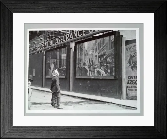 Framed Print : LCC-LFB Serious fire at Prudential building, Holborn Framed Print : LCC-LFB Serious fire at Prudential building, Holborn