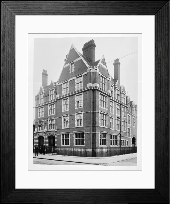 Framed Print : LCC-MFB Sheperds Bush fire station, West London Framed Print : LCC-MFB Sheperds Bush fire station, West London