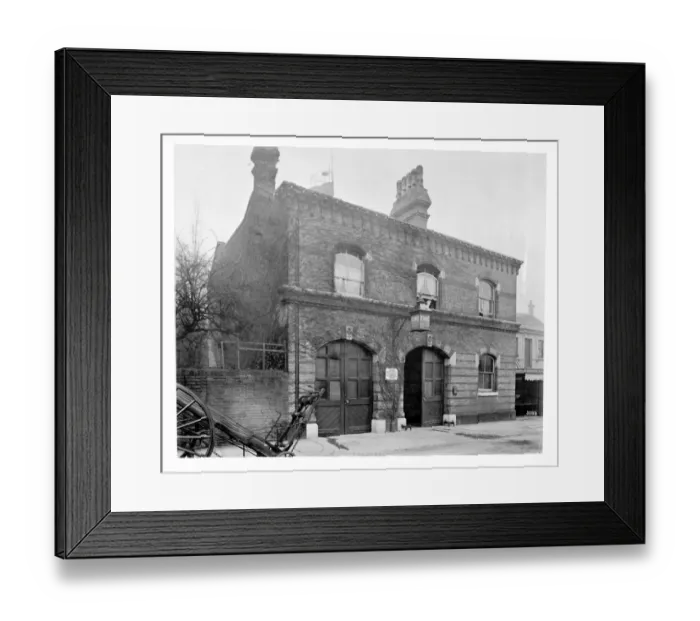 Framed Print : LCC-MFB St Johns Wood fire station, NW London Framed Print : LCC-MFB St Johns Wood fire station, NW London