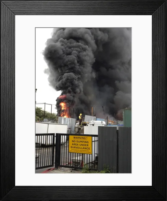 Framed Print : London Fire Brigade firefighters respond to a fire Framed Print : London Fire Brigade firefighters respond to a fire
