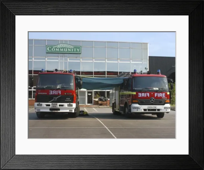 Framed Print : Firefighters at scene of fire at Staples Corner Framed Print : Firefighters at scene of fire at Staples Corner