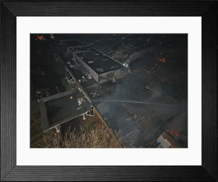 Framed Print : Firefighters at scene of fire at Riverside Drive, Chiswick Framed Print : Firefighters at scene of fire at Riverside Drive, Chiswick