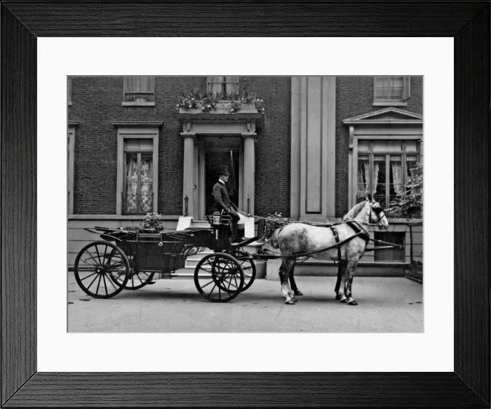 Framed Print : LCC-MFB Captain Massey Shaws brougham Framed Print : LCC-MFB Captain Massey Shaws brougham