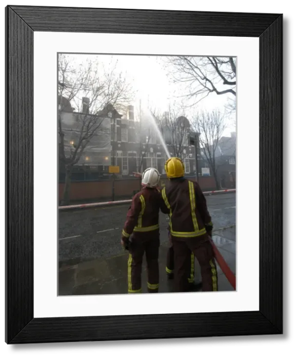 Framed Print : Firefighters in action at George Row, Bermondsey Framed Print : Firefighters in action at George Row, Bermondsey